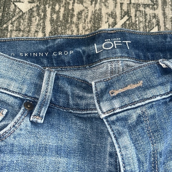 Loft women’s distressed skinny crop jeans size 26 - Picture 5 of 11